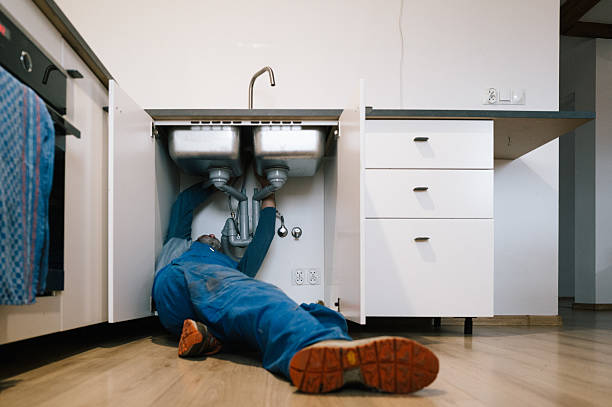 Professional Leak Detection technician working in Southington, OH